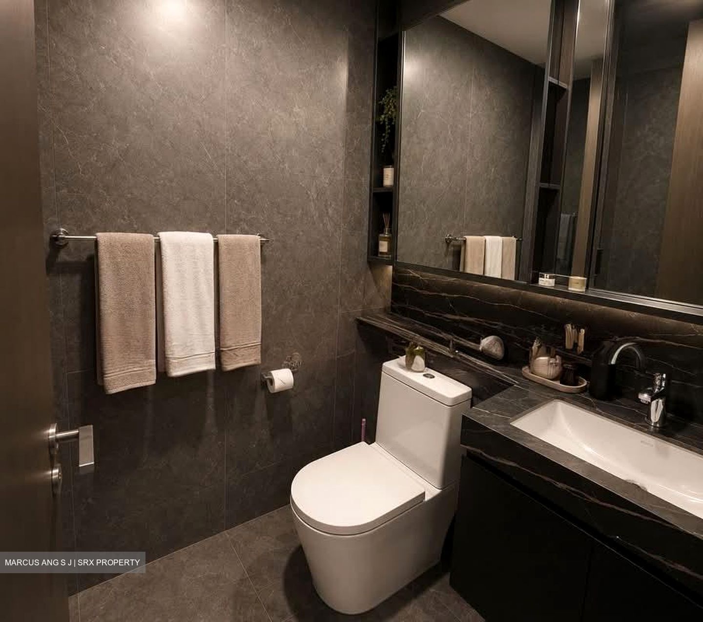 Hyll On Holland (D10), Condominium #559486711